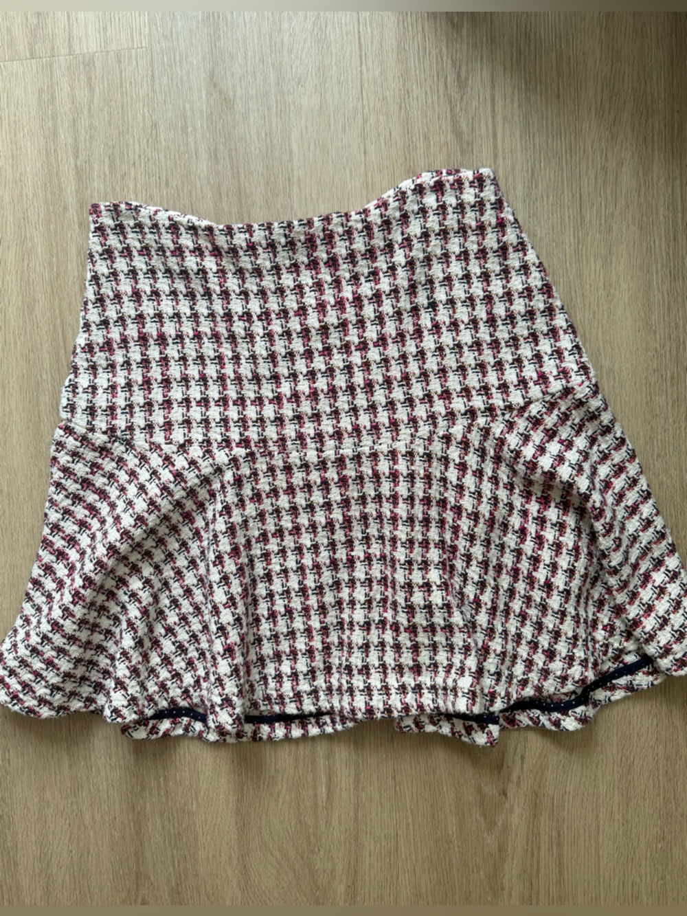 Maeve Tweed Mini Skirt in Cream and Burgundy